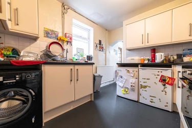 3 bed house, Heath, Cathays, Cardiff, CF143PN - Image 3