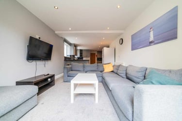 8 bed house, Cathays, Plasnewydd, Cardiff, CF244BH - Image 3