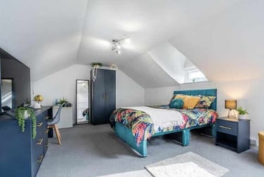 5 bed house, Glossop Road, Broomhall, Sheffield, S102PR - Image 1