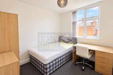 6 bed house, Clarendon Park Road, Clarendon Park, Leicester, LE23AN - Image 4