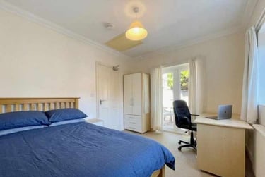 8 bed house, Earlham Green Lane, Earlham, Norwich, NR58HA - Image 6