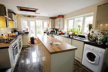 8 bed house, Bournbrook Road, Selly Park, Birmingham, B297DD - Image 2