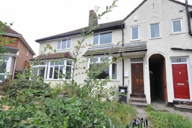 2 bed house, Tealby Grove, Selly Park, Birmingham, B297RJ - Image 1