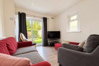 5 bed house, Cathays, Cardiff, CF244QE - Image 3