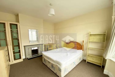 6 bed house, Greenhill Road, Clarendon Park, Leicester, LE23DJ - Image 6