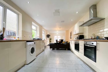 9 bed house, Cathays, Plasnewydd, Cardiff, CF244AT - Image 4