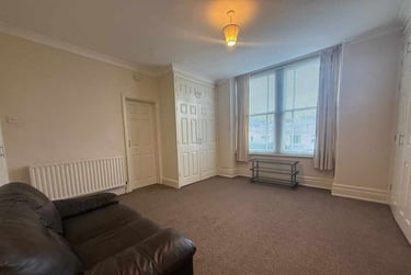 1 bed studio, Clarkegrove Road, Broomhall, Sheffield, S102NJ - Image 1