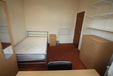 8 bed house, Heeley Road, Selly Park, Birmingham, B296EN - Image 4
