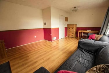 4 bed flat, Hubert Croft, Selly Park, Birmingham, B296DU - Image 2
