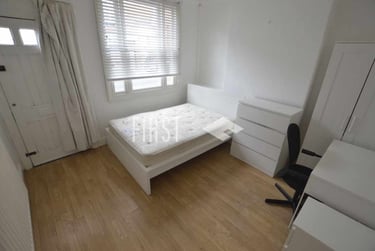 3 bed house, Pope Street, Knighton, Leicester, LE26DX - Image 2