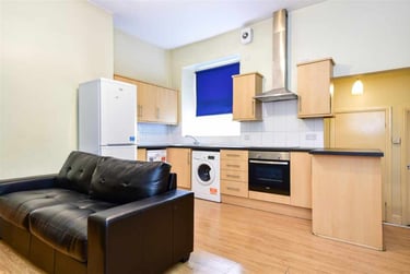 6 bed flat, Ecclesall Road, Sharrow, Sheffield, S118PE - Image 13