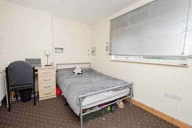 6 bed house, Hubert Road, Selly Park, Birmingham, B296EP - Image 8