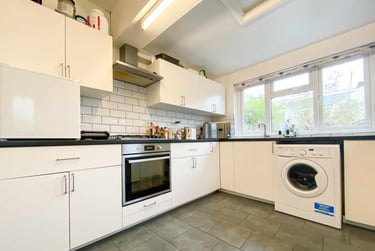 5 bed house, Roath, Cathays, Cardiff, CF244RR - Image 2