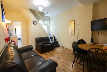 4 bed house, Teignmouth Road, Selly Park, Birmingham, B297BA - Image 1