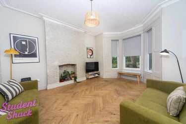 9 bed house, Moss Lane East Manchester, Rusholme, Manchester, M144PW - Image 1