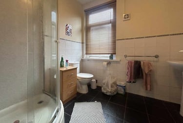 5 bed house, Cathays, Cardiff, CF244QE - Image 8