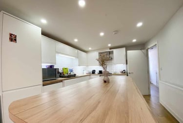 6 bed house, Cathays, Plasnewydd, Cardiff, CF244DJ - Image 1