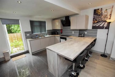 4 bed house, Quinton Road, Harborne, Birmingham, B170PG - Image 1
