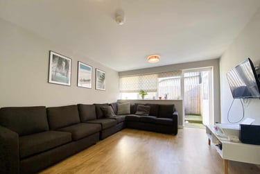 6 bed house, Cathays, Plasnewydd, Cardiff, CF244DJ - Image 2