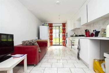 5 bed house, Keneggy Mews, Selly Park, Birmingham, B297AQ - Image 3