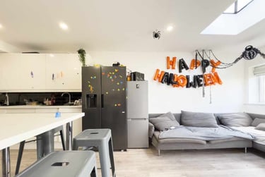 8 bed house, Cathays, Cardiff, CF244HQ - Image 3