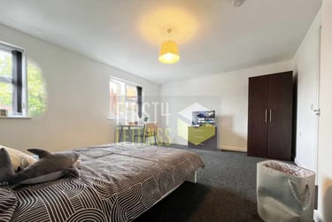 5 bed house, Avenue Road Extension, Clarendon Park, Leicester, LE23EQ - Image 9
