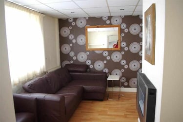 5 bed house, Cadleigh Gardens, Harborne, Birmingham, B170QB - Image 2