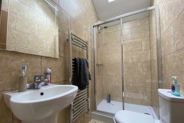 8 bed house, Cathays, Cardiff, CF244HT - Image 3