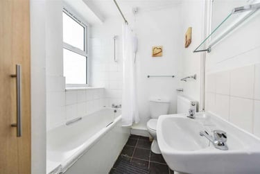 3 bed flat, Ecclesall Road, Sharrow, Sheffield, S118PE - Image 3