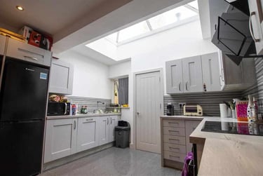 7 bed house, Heeley Road, Selly Park, Birmingham, B296EL - Image 3