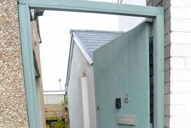 1 bed flat, Splott, Cardiff, CF242DS - Image 11
