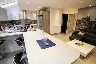 8 bed house, Harrow Road, Selly Park, Birmingham, B297DW - Image 4