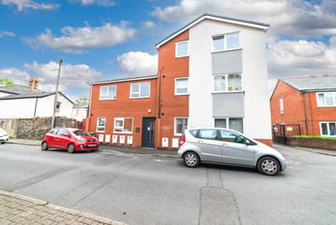 1 bed flat, Roath, Plasnewydd, Cardiff, CF243EQ - Image 11