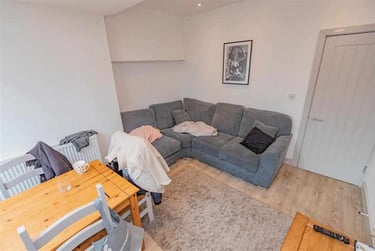 5 bed house, Hubert Road, Selly Park, Birmingham, B296DS - Image 1