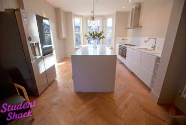 6 bed house, Swinton Grove, Ardwick, Manchester, M130EU - Image 3