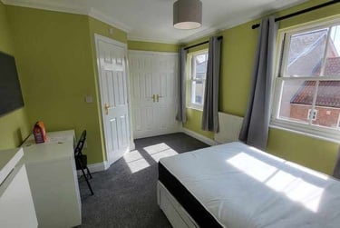 4 bed house, New Mills Yard, City Centre, Norwich, NR33AH - Image 10