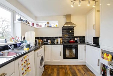 2 bed flat, Wheeleys Road, Edgbaston, Birmingham, B152LW - Image 5