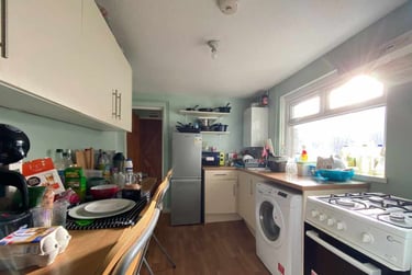 4 bed house, Cathays, Cardiff, CF244JD - Image 1