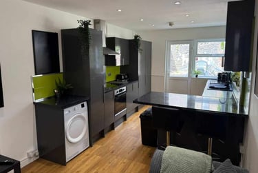 6 bed house, Cathays, Cardiff, CF244QQ - Image 4