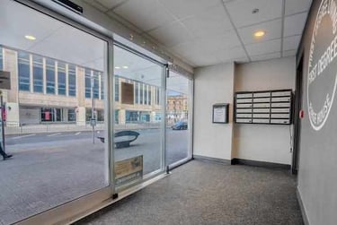 2 bed flat, Arundel Gate, Devonshire Green, Sheffield, S12PN - Image 9