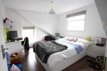 6 bed house, Cathays, Cardiff, CF244HS - Image 3