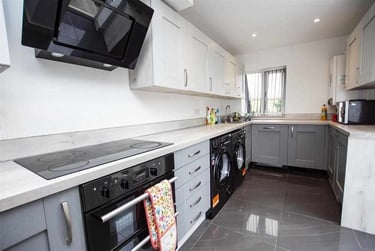 6 bed house, Hubert Road, Selly Park, Birmingham, B296EP - Image 5