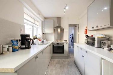 5 bed house, Rotton Park Road, Smethwick, Birmingham, B160LB - Image 4