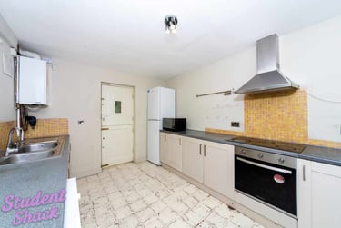 6 bed house, Ladybarn Lane Manchester, Fallowfield, Manchester, M146YH - Image 2