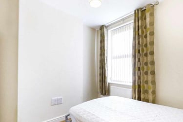 4 bed house, Cathays, Cardiff, CF244NT - Image 4