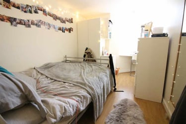 4 bed flat, Cathays, Cardiff, CF244DB - Image 5