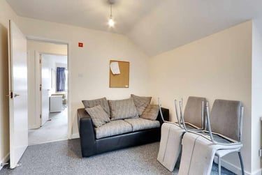 3 bed house, Victoria Road, St James, Exeter, EX46JB - Image 8
