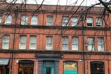 1 bed flat, Llanfair House, St Mary's Square, Swansea, SA13LP - Image 5