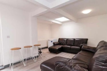 6 bed house, Bland Road, Clover Hill, Norwich, NR58SA - Image 3