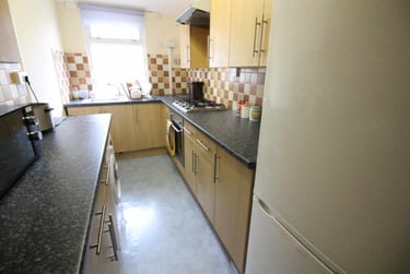 1 bed flat, Roath, Plasnewydd, Cardiff, CF243AR - Image 3